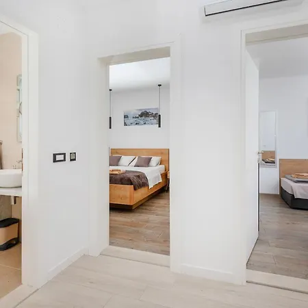 Apartment Holiday Home Doma, Cilipi Near Dubrovnik Exterior photo
